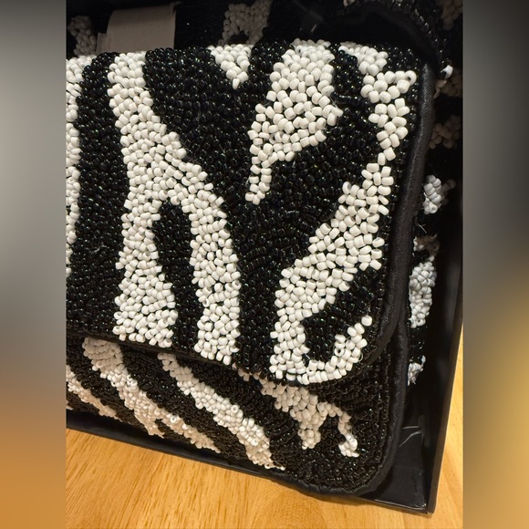 New in the box Rachel Zoe Elegant Black and White Zebra print Beaded Bag - Picture 13 of 16